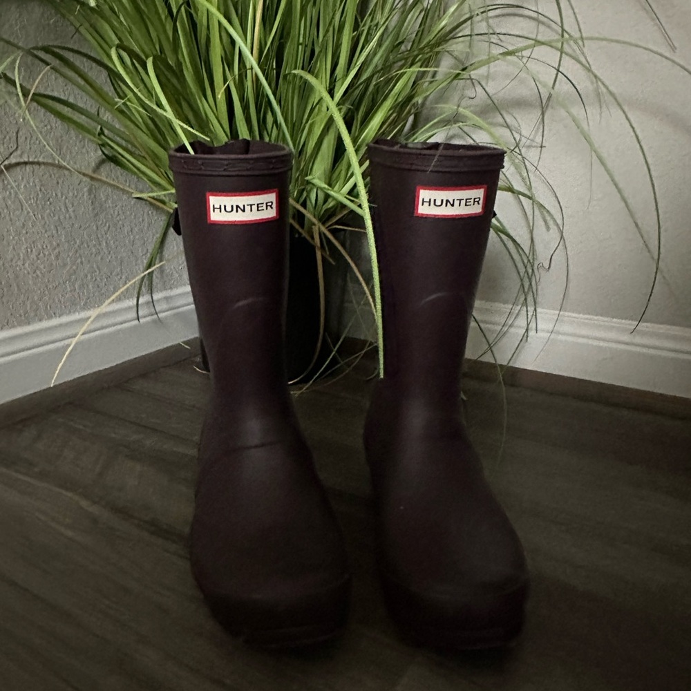 Hunter Plum Rain Boots